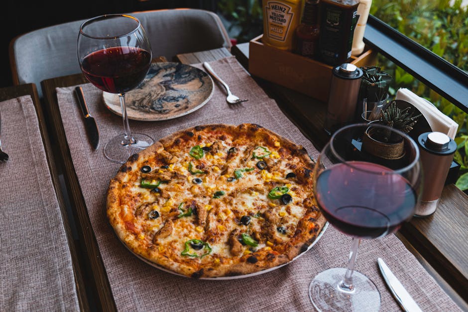 Restaurant, pizza — 2